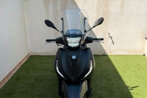 Piaggio Beverly 400 HPE - 2023 - solo 452km