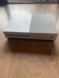 Xbox One S con 2 joystick