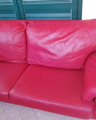 Divano in pelle rosso 
