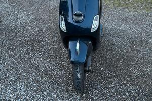 piaggio vespa 50 lx 4t