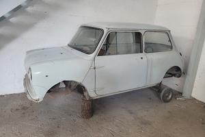 Scocca Innocenti Mini Minor Mk1 del 1966