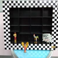 BACHECA PORTAMINIATURE TOMS