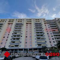 Appartamento composto da 4 vani e doppi servizi