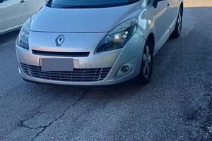renault Scenic 1.6 tdi