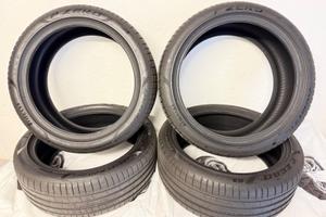 Gomme Pirelli P Zero R20