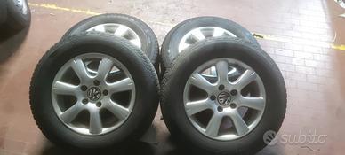 cerchi e gomme 235 65 17 Volkswagen Touareg 