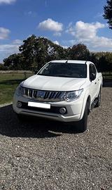 Mitsubishi L200 2.4 DI-D/181CV Double Cab Spartan 