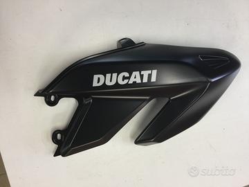 Ducati Ypermotard 796 carena destra