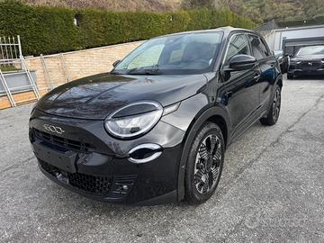 FIAT 600 Hybrid MHEV La Prima