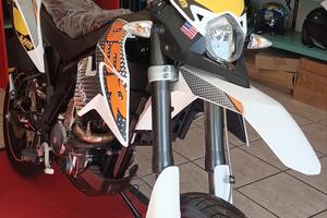 Super Motard UM DSR 125 - 2025