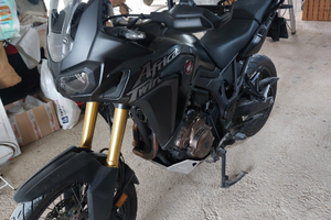 Honda africa twin 1000 manuale