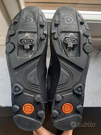 Scarpe MTB N.45 con attacchi Shimano