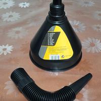 Accessori Auto Imbuto professionale.