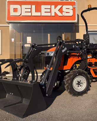 Trattore TAFE 25 CV, motore Mitsubishi + Pala mord