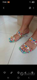 sandali con tacco medio n.39