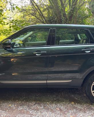 Range Rover Evoque 2.2 TD4 Pure cambio automatico