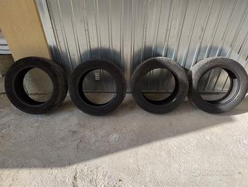 4 Gomme termiche 205/55/16 H