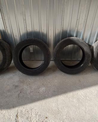 4 Gomme termiche 205/55/16 H