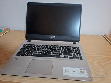 pezzi ricambi pc portatile