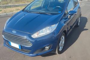Ford titanium benzina/gpl+tagliandata+gomme nuove