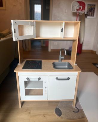 Cicina in legno