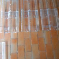 Tegole trasparenti in plexiglass