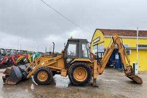 Terna CASE 580G 4x4 con telescopico