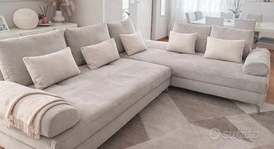 Divano angolare di design