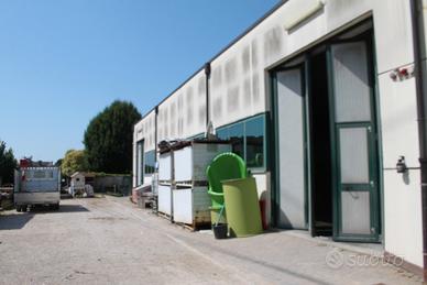Immobile commerciale
