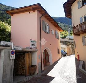 CASA INDIPENDENTE A SPORMAGGIORE