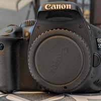 Canon EOS 550 D ( Non funzionante)
