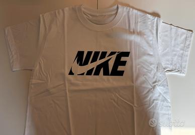 Maglietta nike bianco