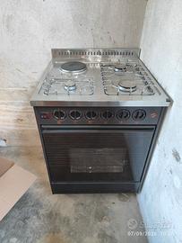 Forno a corrente e gas