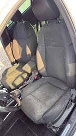 Sedili interni Giulietta Alfa Romeo 2013 cilindrat