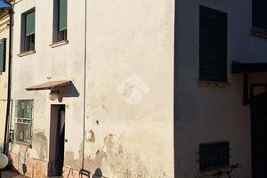 CASA SEMINDIPENDENTE A BAGNACAVALLO