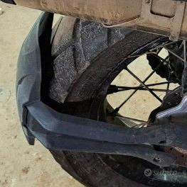 para schizzi e plastiche Benelli trk 502