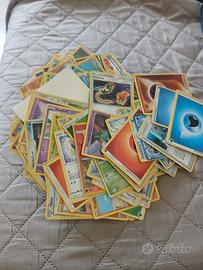 Lotto di 232 Carte Pokemon comuni