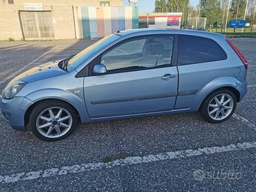 FORD FIESTA 1.25 75 CV Benzina – Azzurra