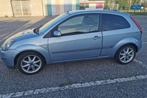 FORD FIESTA 1.25 75 CV Benzina – Azzurra