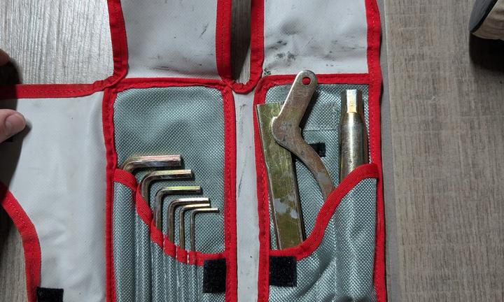 Vari ricambi MV Agusta brutale e F4 