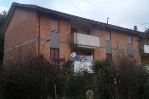 Appartamento di 100 m² con 4 locali a Tora e Picci