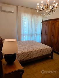 Camera da letto matrimoniale completa stile classi