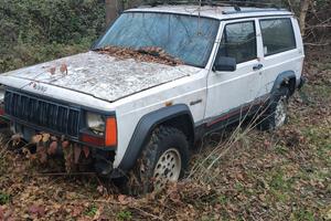 Cherokee 2,5 VM TD Pezzi 