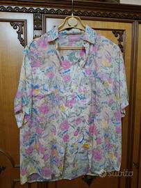 Camicia floreale in seta