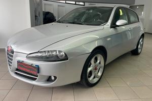 Alfa Romeo 147 1.9 JTD (120) 5 porte Murphy&Nye