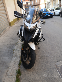 Benelli TRK 502X come nuovo con 8200km