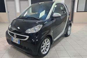 Smart ForTwo 1000 52 kW MHD coupé pulse