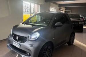 Smart cabrio 0.9 T Brabus Edition