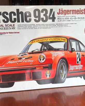 Tamiya Porsche 934 rsr  1/12