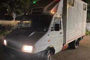 Trasporto cavalli patente b